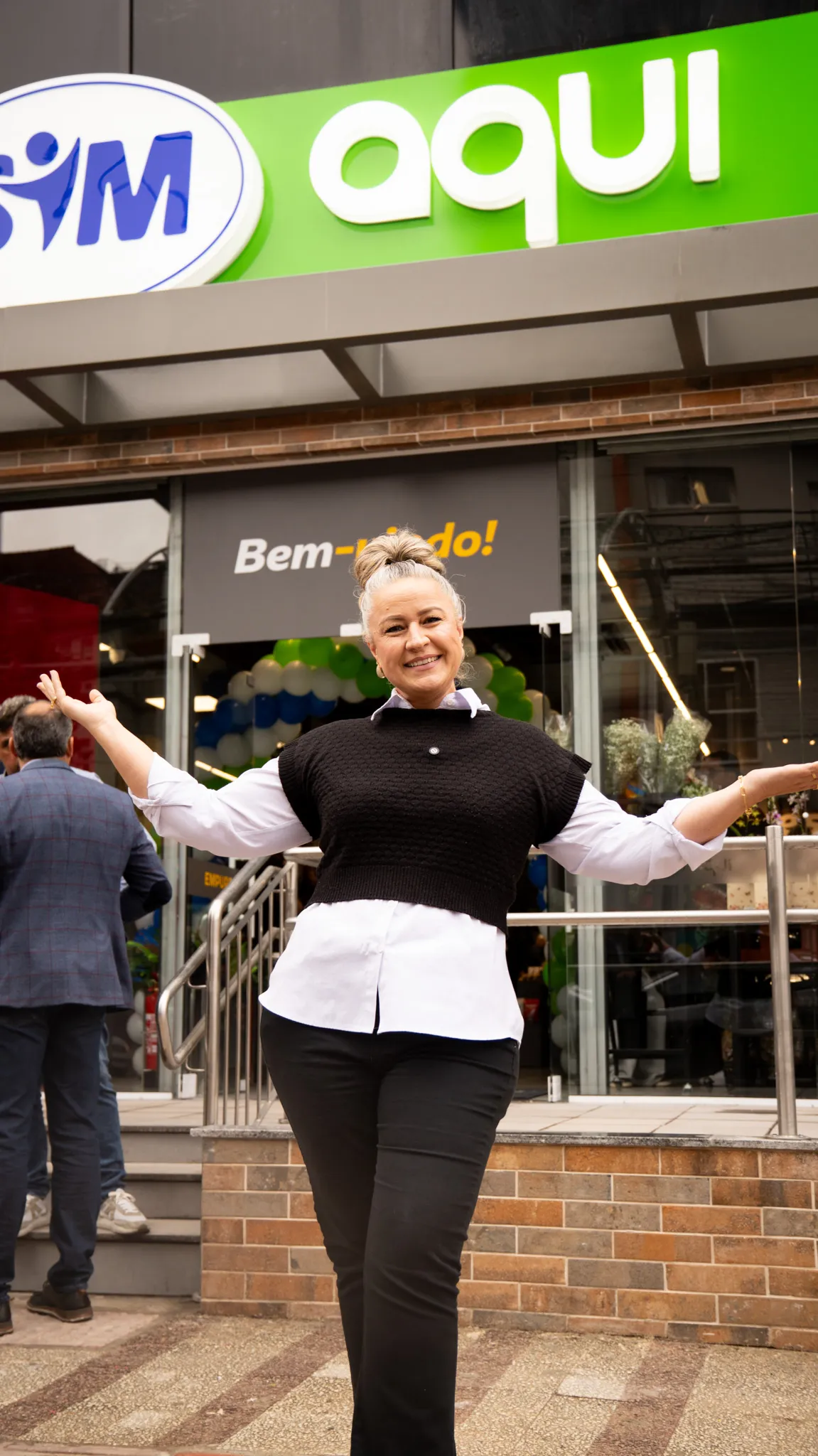 Rede SIM inaugura SIM Aqui no centro de Caxias do Sul com sanduíche autoral de Andreia Kaupe — foto 4
